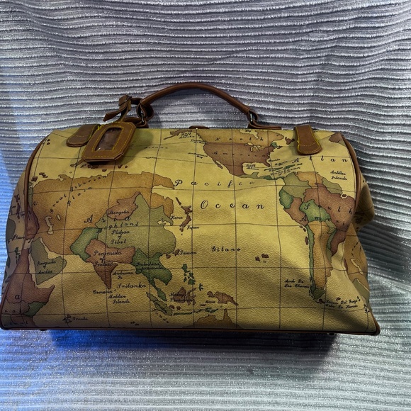Vintage Gitano Map Print Travel Bag - Picture 4 of 7